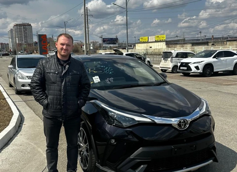 TOYOTA C-HR, 2022